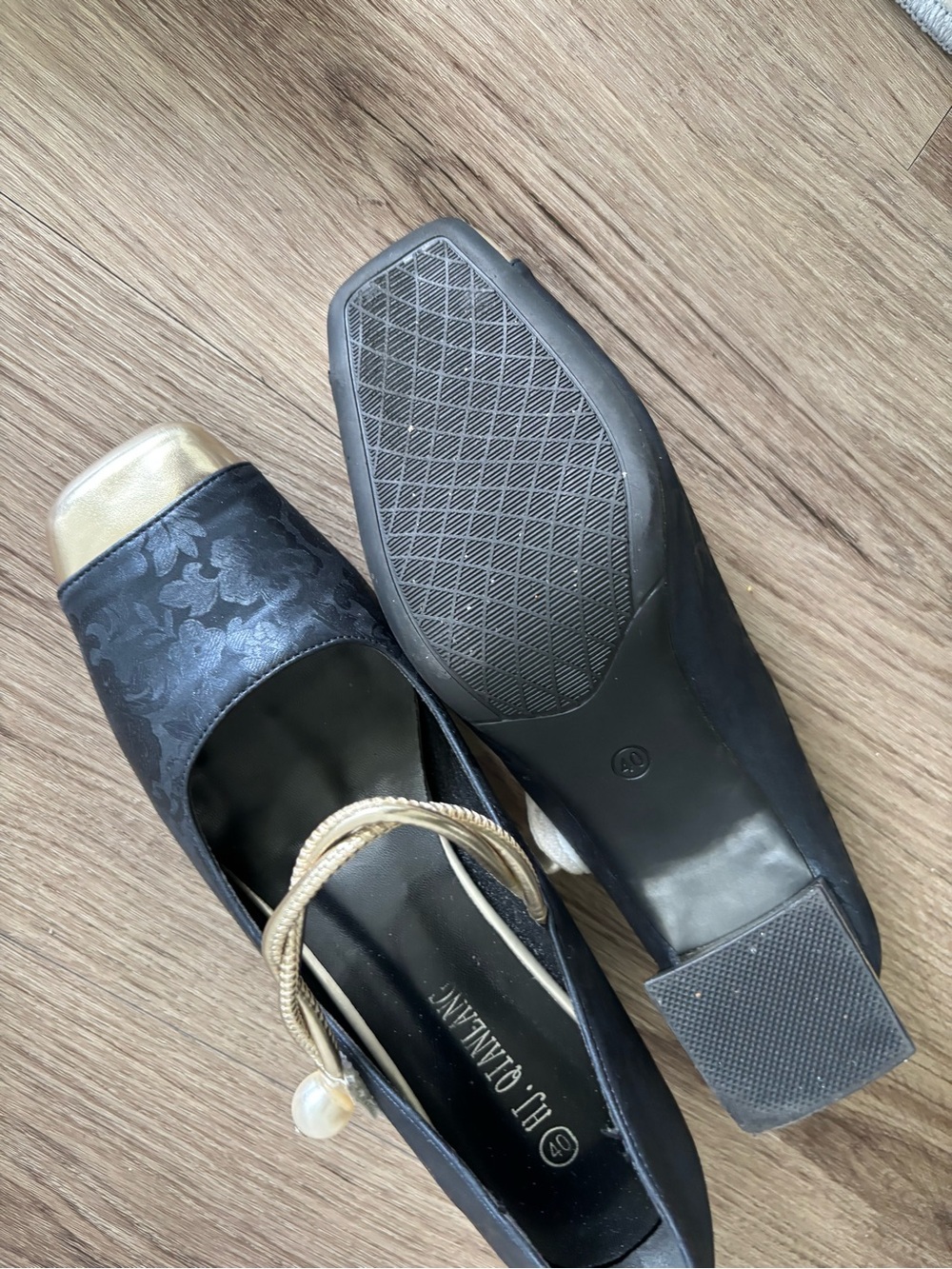 Glaze Black and Gold Square-Toe Low Block Heel Pumps
